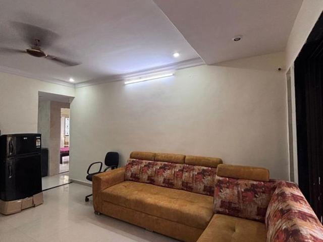 Rental | 2 BHK 850 Sq.Ft. Apartment in Suncity Complex