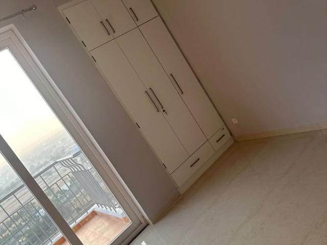 Rental | 2 BHK 865 Sq.Ft. Apartment in Pareena Micasa