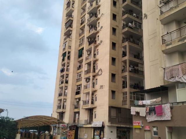 Rental | 2 BHK + 865 Sq.Ft. Apartment in SCC Sapphire