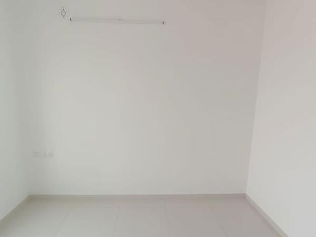 Rental | 2 BHK 860 Sq.Ft. Apartment in Runwal The Central Park