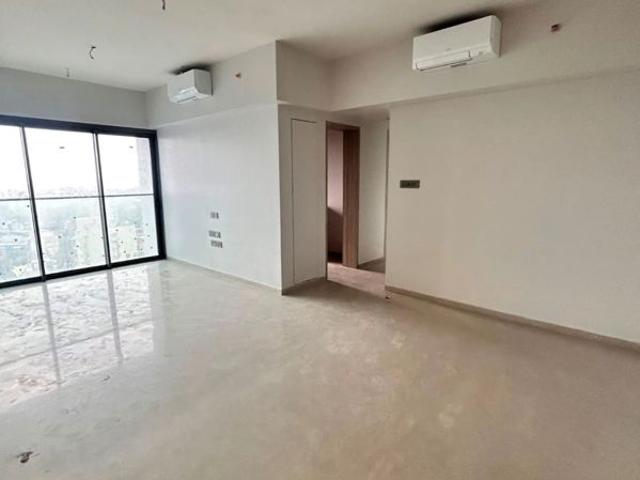Rental | 2 BHK 860 Sq.Ft. Apartment in Rustomjee Paramount