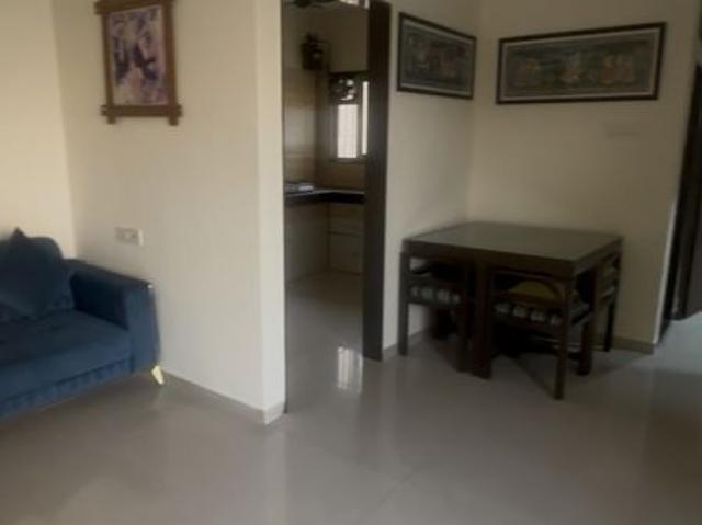 Rental | 2 BHK 875 Sq.Ft. Apartment in Dosti Group Maitri Gardens