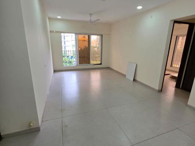 Rental | 2 BHK 884 Sq.Ft. Apartment in Swastik Park