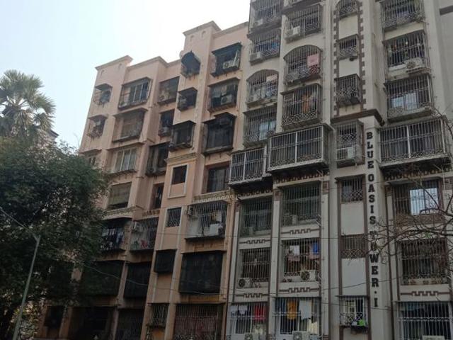 Rental | 2 BHK 880 Sq.Ft. Apartment in Atul Blue Empire