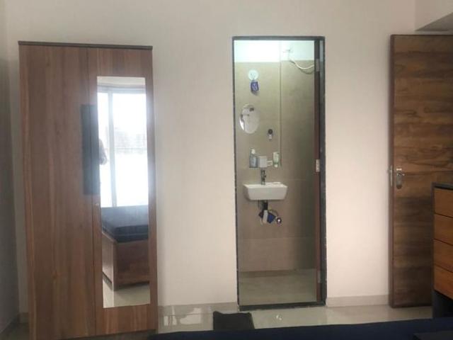 Rental | 2 BHK 880 Sq.Ft. Apartment in Je and Vee Madhuban