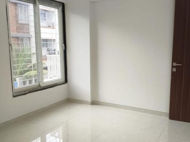 Rental | 2 BHK 882 Sq.Ft. Apartment in Empire Square