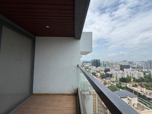 Rental | 2 BHK + 890 Sq.Ft. Apartment in Majestique Signature Towers