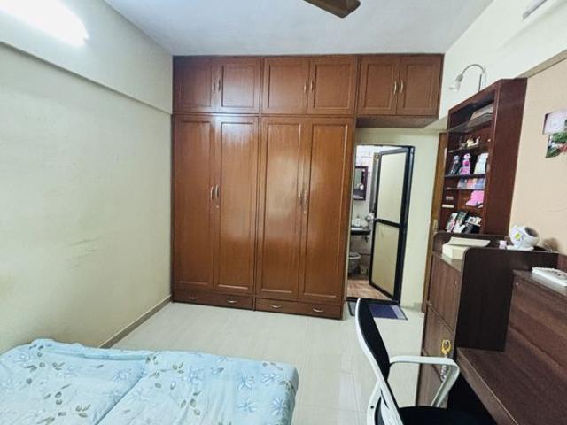 Rental | 2 BHK 890 Sq.Ft. Apartment in Marathon Cosmos
