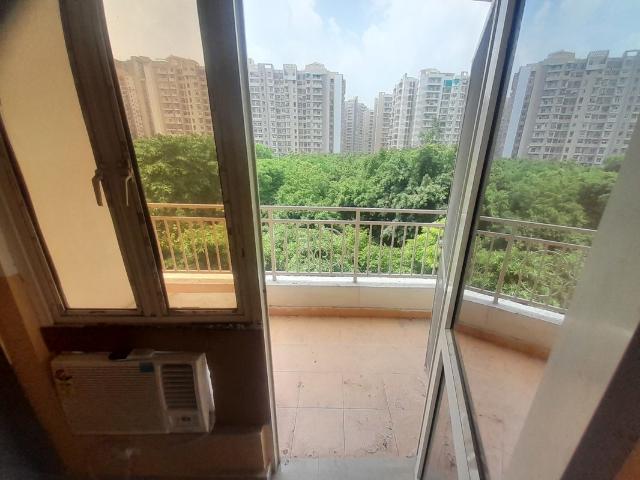 Rental | 2 BHK 890 Sq.Ft. Apartment in Supertech Ecociti
