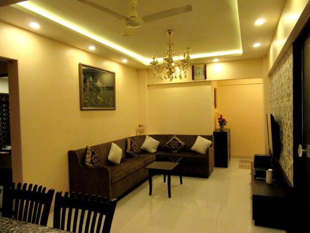 Rental | 2 BHK 900 Sq.Ft. Apartment in Andheri West
