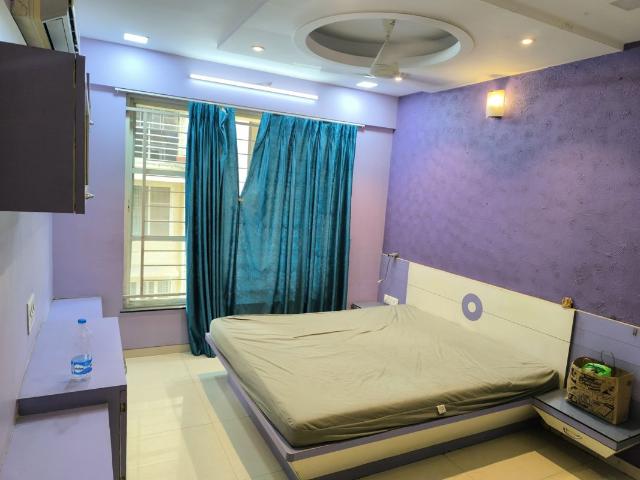 Rental | 2 BHK + 900 Sq.Ft. Apartment in Costa Blanca