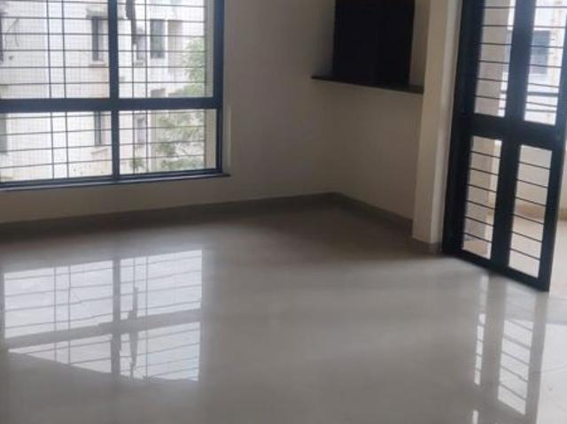 Rental | 2 BHK 900 Sq.Ft. Apartment in Gayatri Bravuria Apartment