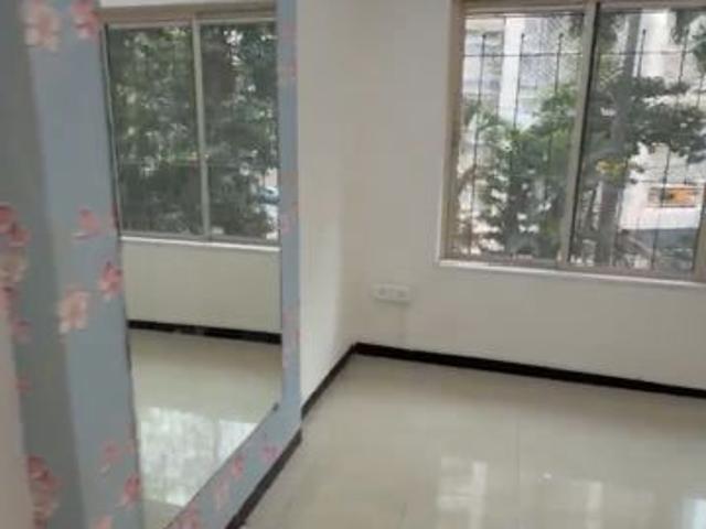 Rental | 2 BHK 900 Sq.Ft. Apartment in Grenville CHS