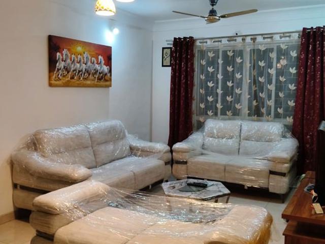 Rental | 2 BHK 900 Sq.Ft. Apartment in Karia Konark Campus