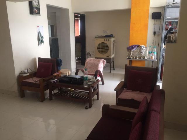 Rental | 2 BHK 900 Sq.Ft. Apartment in Kothrud