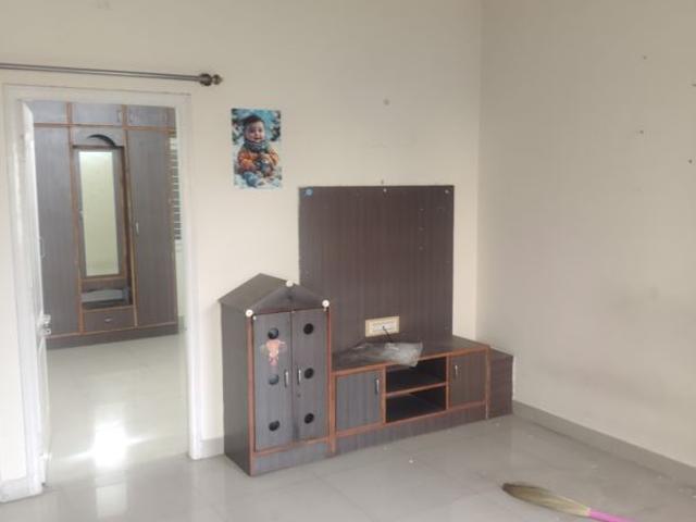 Rental | 2 BHK 900 Sq.Ft. Apartment in Krishna Residency Kadubeesanahalli