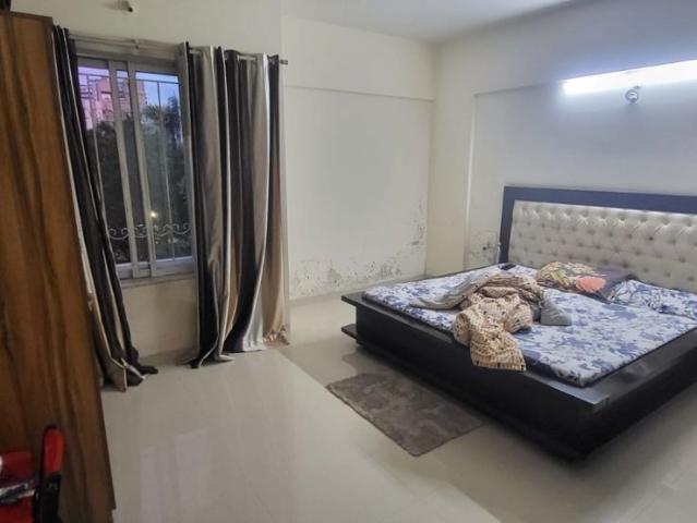 Rental | 2 BHK 900 Sq.Ft. Apartment in Malpani Greens