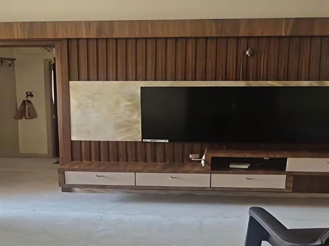 Rental | 2 BHK 900 Sq.Ft. Apartment in Matunga East