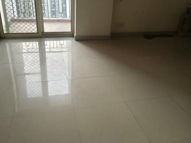 Rental | 2 BHK + 900 Sq.Ft. Apartment in Maxblis White House