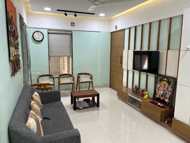 Rental | 2 BHK 900 Sq.Ft. Apartment in Mittal Sun Aura