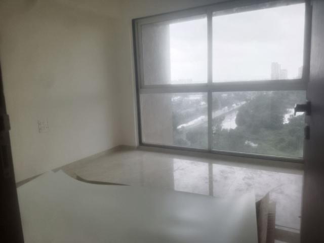 Rental | 2 BHK 900 Sq.Ft. Apartment in NMS One 27