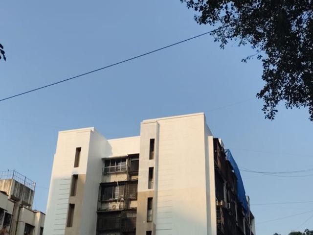 Rental | 2 BHK 900 Sq.Ft. Apartment in Oshiwara Aster CHS Ltd