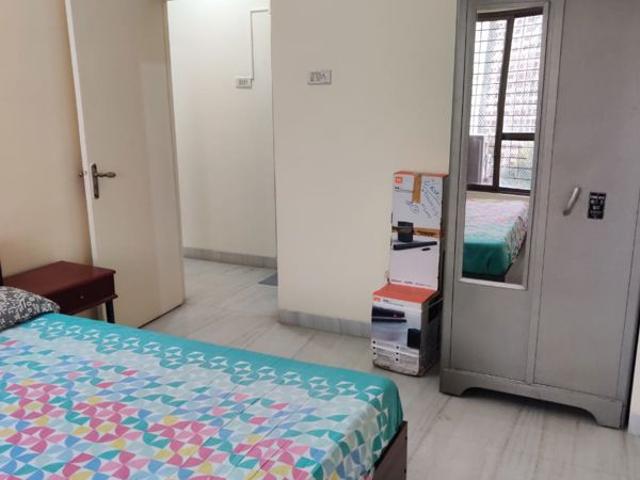 Rental | 2 BHK 900 Sq.Ft. Apartment in Parel