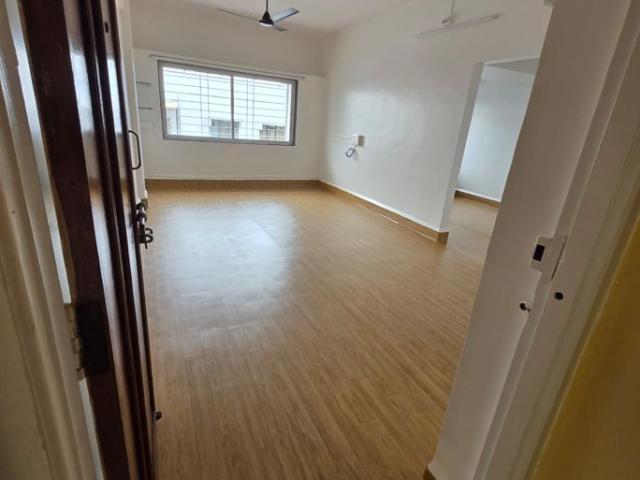 Rental | 2 BHK + 900 Sq.Ft. Apartment in Prabhavi Gardens