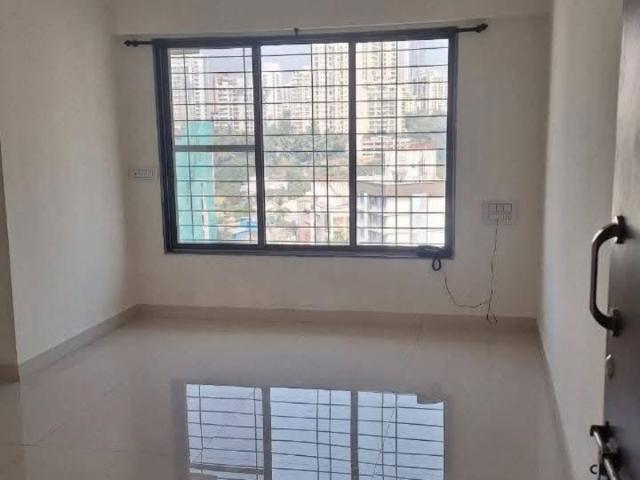 Rental | 2 BHK 900 Sq.Ft. Apartment in Runwal Heights
