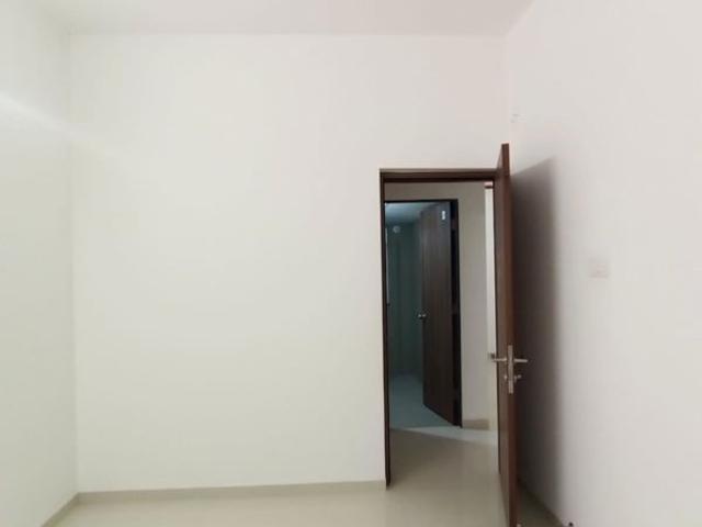 Rental | 2 BHK 900 Sq.Ft. Apartment in Runwal The Central Park