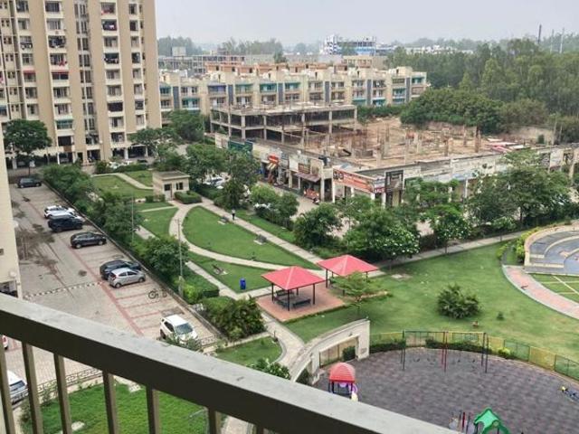 Rental | 2 BHK 900 Sq.Ft. Apartment in SBP Housing Park