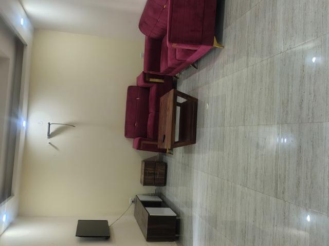Rental | 2 BHK 900 Sq.Ft. Apartment in Sector 69