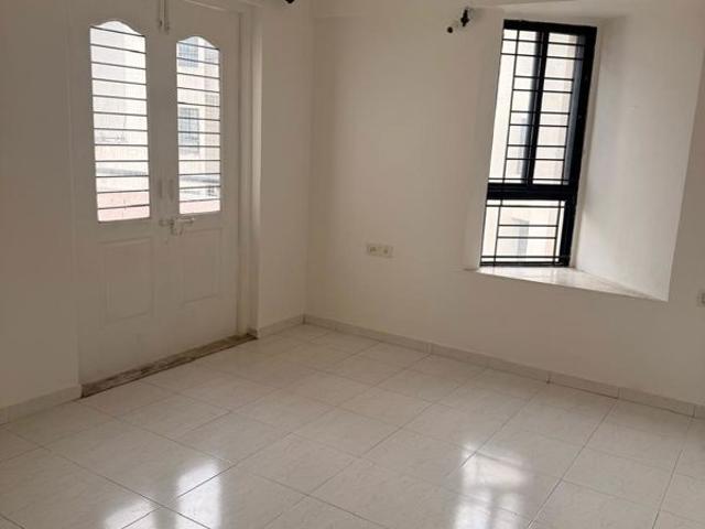 Rental | 2 BHK 900 Sq.Ft. Apartment in Shaligram Sky