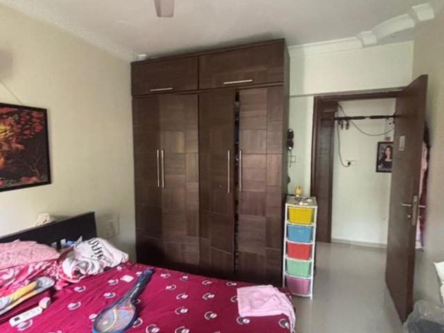 Rental | 2 BHK 900 Sq.Ft. Apartment in Shiv Om Complex
