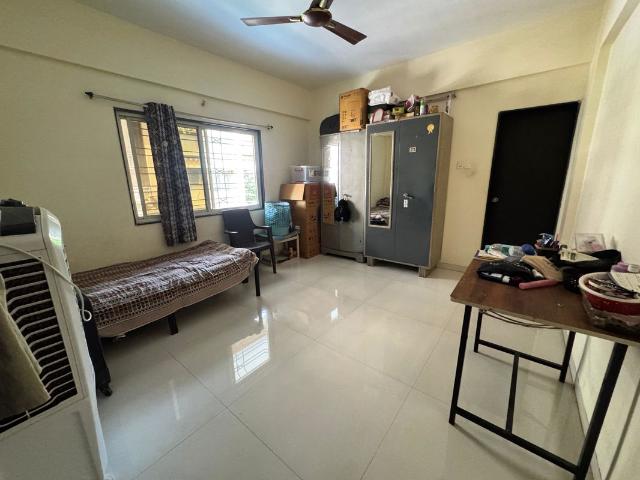 Rental | 2 BHK 900 Sq.Ft. Apartment in Shiva Heights