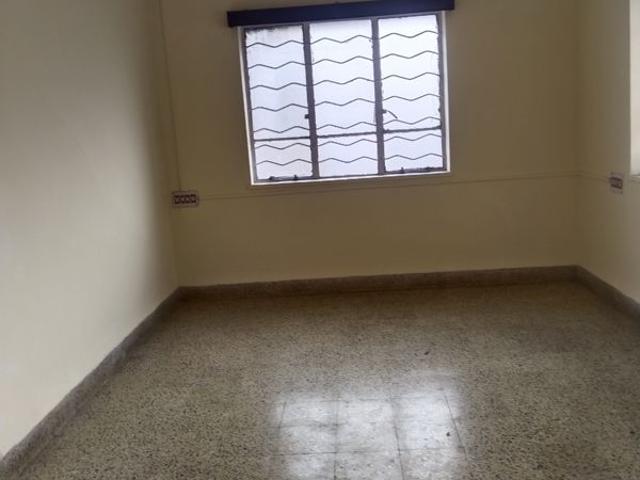 Rental | 2 BHK 900 Sq.Ft. Apartment in Shirin Apartments