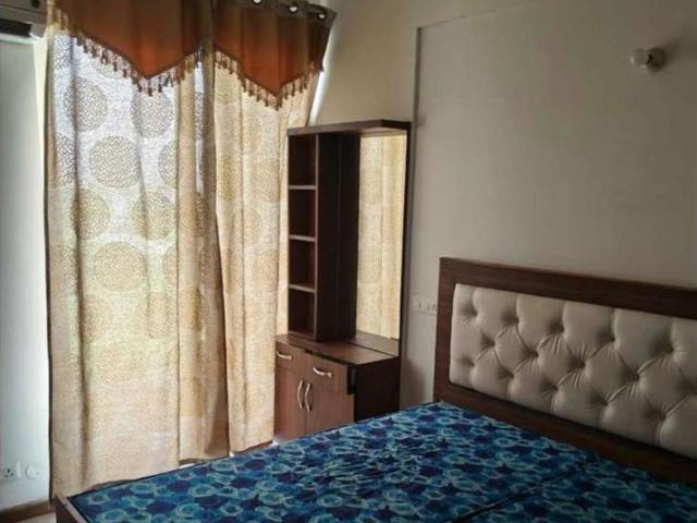 Rental | 2 BHK 900 Sq.Ft. Apartment in Sushma Joynest MOH