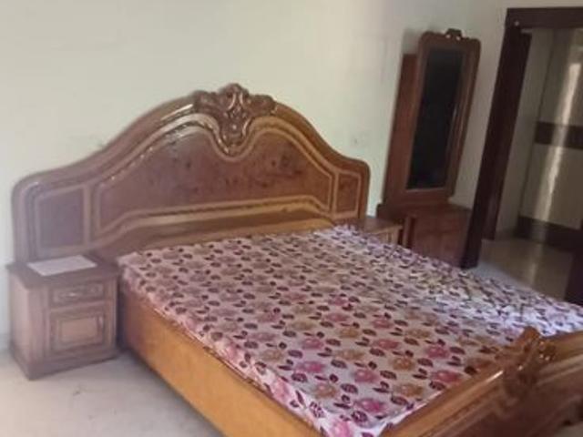 Rental | 2 BHK + 900 Sq.Ft. Independent House in Sector 43