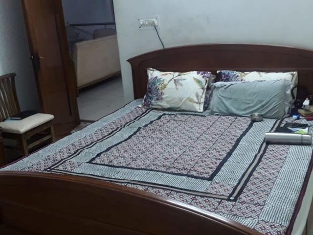 Rental | 2 BHK 900 Sq.Ft. Independent House in Sector 20