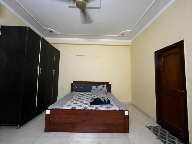 Rental | 2 BHK 900 Sq.Ft. Villa in Sector 23