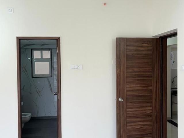 Rental | 2 BHK 910 Sq.Ft. Apartment in Megapolis Serenity