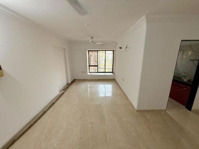 Rental | 2 BHK 936 Sq.Ft. Apartment in Kukreja Residency