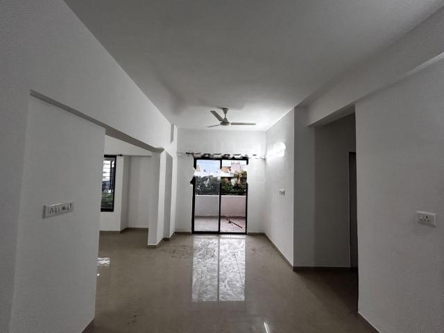 Rental | 2 BHK 937 Sq.Ft. Apartment in Daffodils Apartment