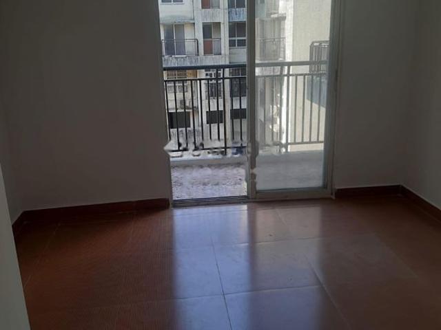 Rental | 2 BHK 930 Sq.Ft. Apartment in Transcon Triumph Tower