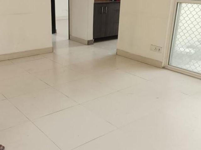 Rental | 2 BHK 930 Sq.Ft. Apartment in Aims Golf Avenue II