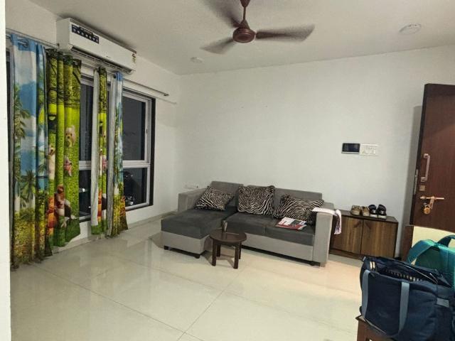 Rental | 2 BHK 930 Sq.Ft. Apartment in Omkar Alta Monte