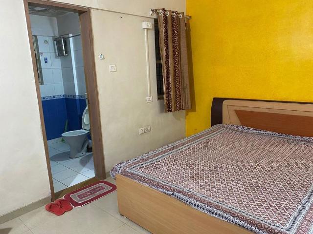 Rental | 2 BHK 930 Sq.Ft. Apartment in Suyog Sankul