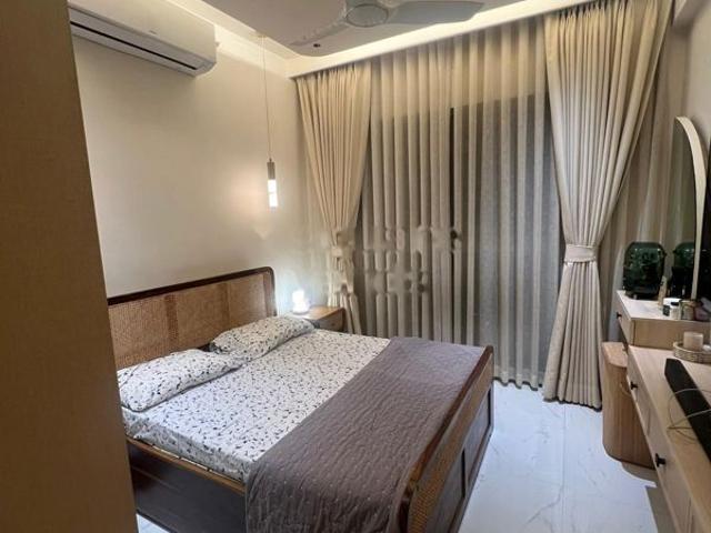 Rental | 2 BHK 949 Sq.Ft. Apartment in Malhar 24 East