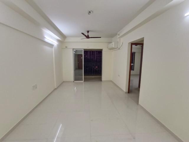 Rental | 2 BHK 940 Sq.Ft. Apartment in MM Spectra