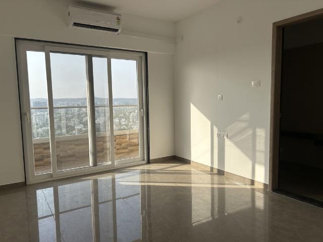 Rental | 2 BHK + 954 Sq.Ft. Apartment in Venkatesh Skydale